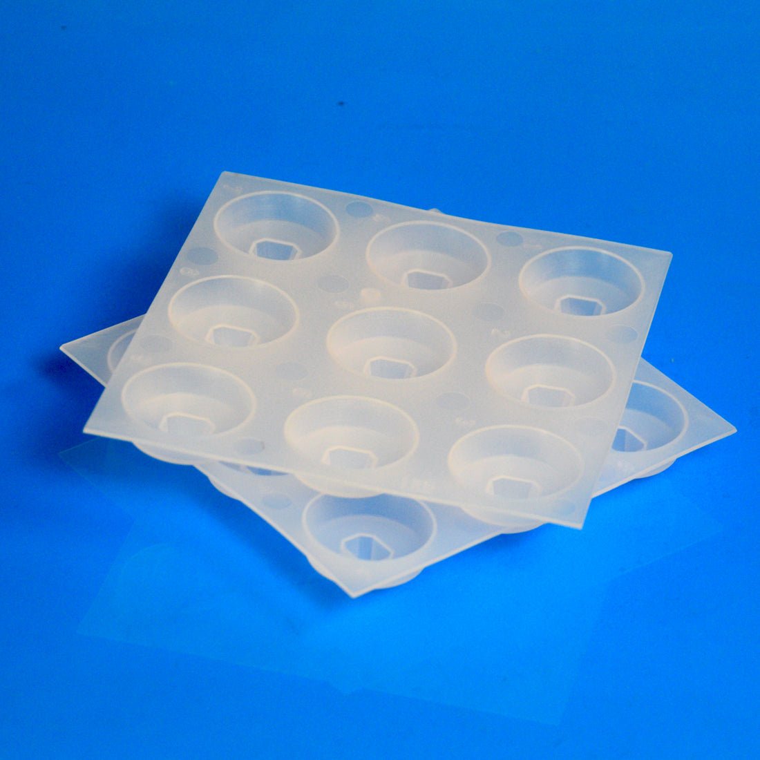 Polyethylene Molding Cup Trays, 6x8x5mm hexagon (9 cavities) - Polysciences